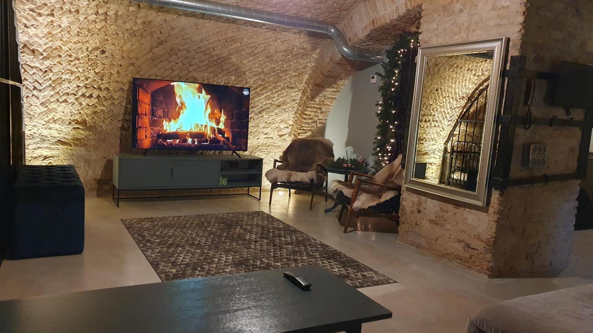 וילנה Unique Old Town Apartment מראה חיצוני תמונה