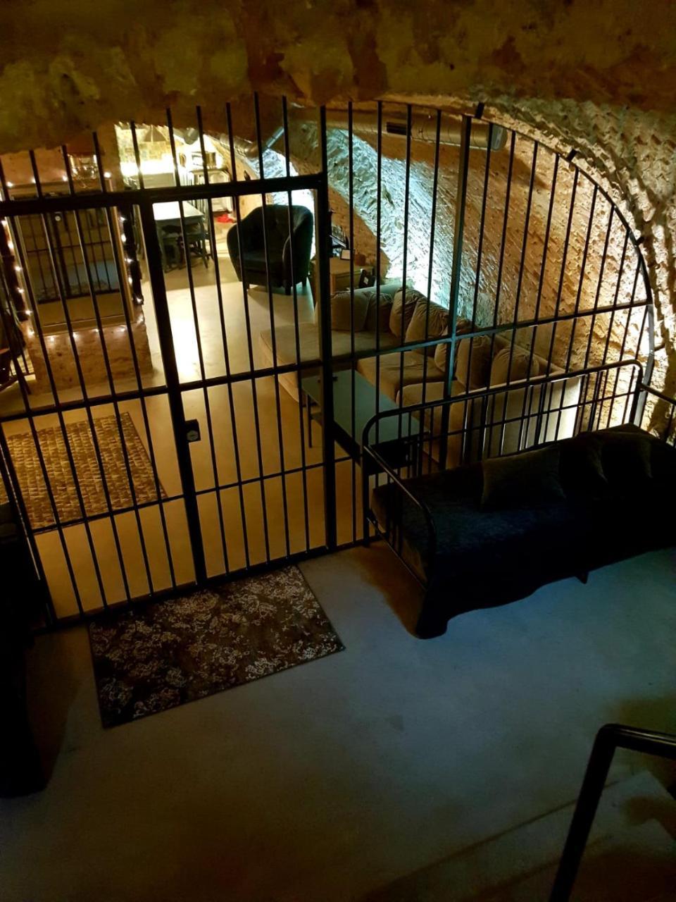 וילנה Unique Old Town Apartment מראה חיצוני תמונה